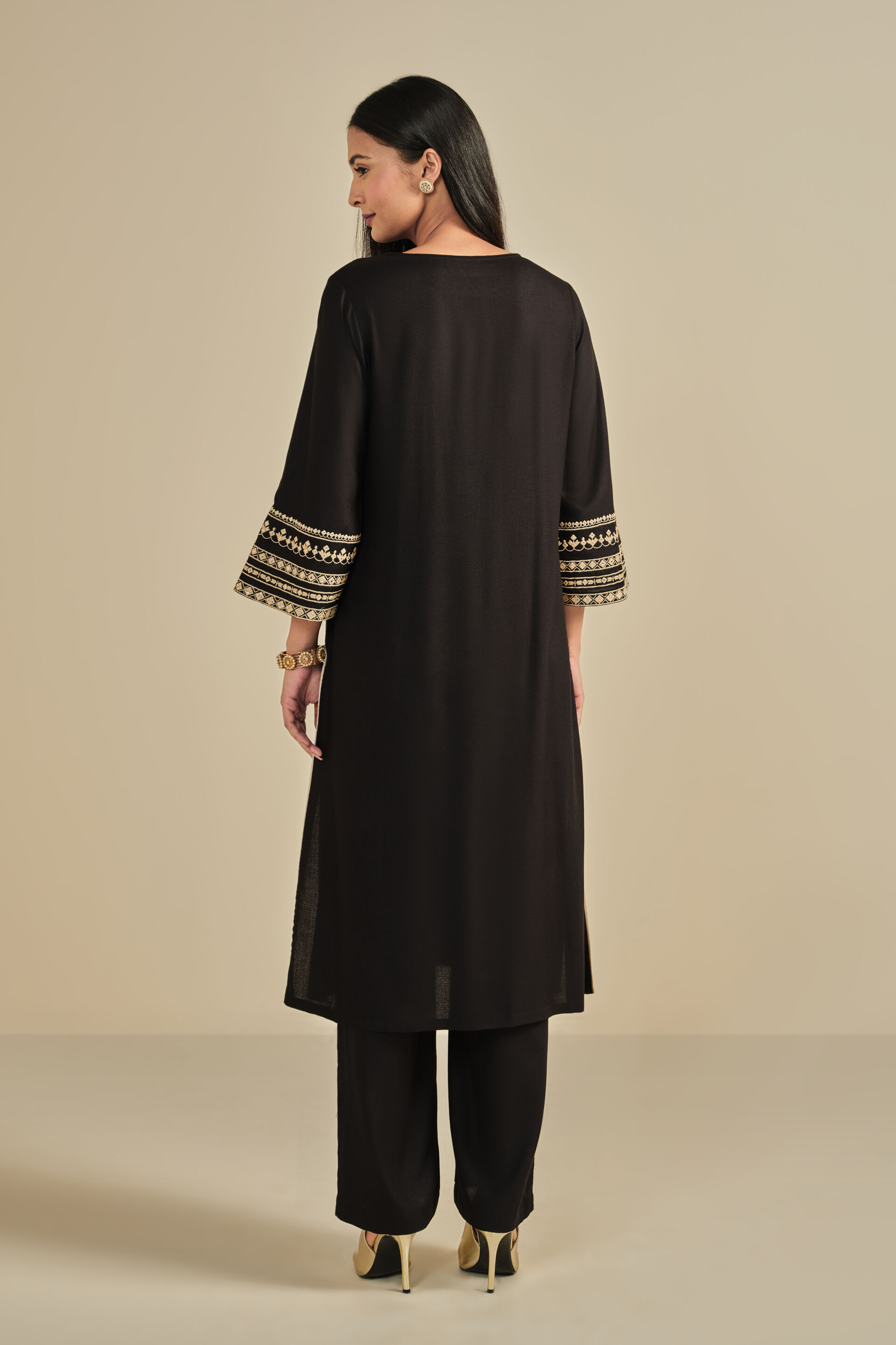 Raag Noir Kurta Set, Black, image 5